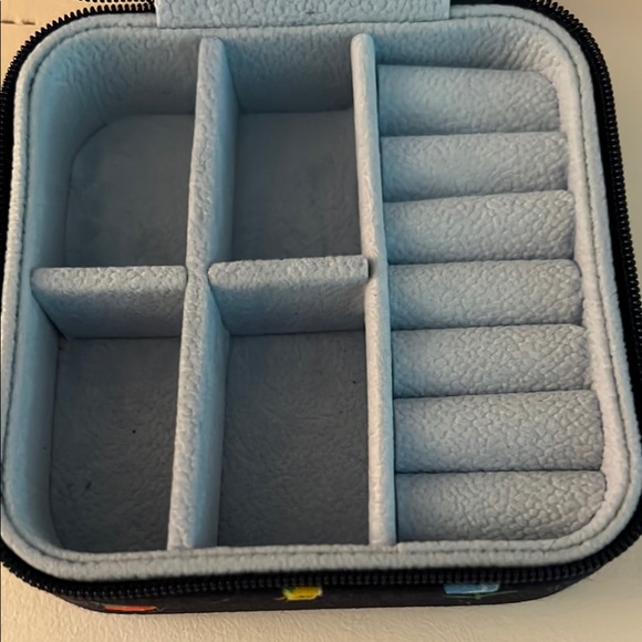 Kate Spade Floral Travel Jewelry Organizer - Picture 4 of 6